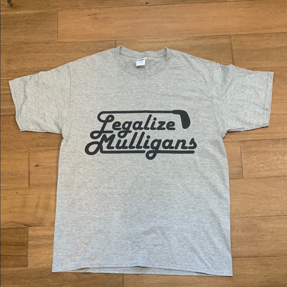 Legalize Mulligan’s Golf Gray Graphic T-Shirt Size L Never Worn